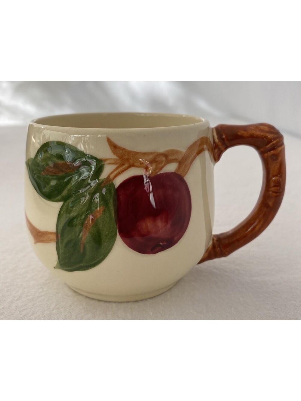 Vintage Franciscan Apple Coffee Cups/ Mugs Hand Decorated Made in USA